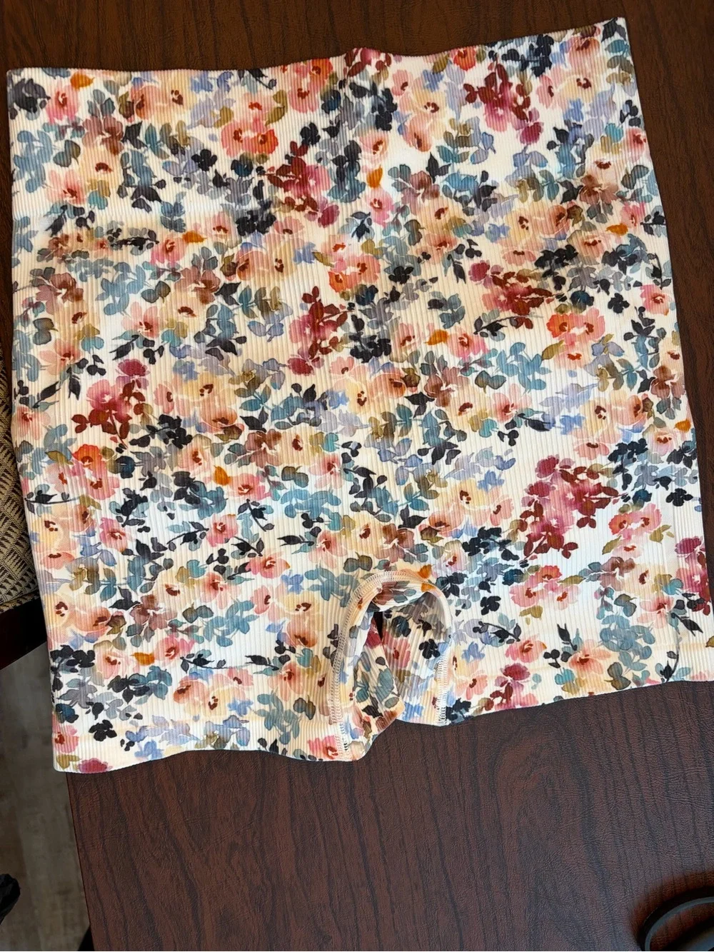 Floral Ribbed High-Waist Women’s Shorts - Multi never worn